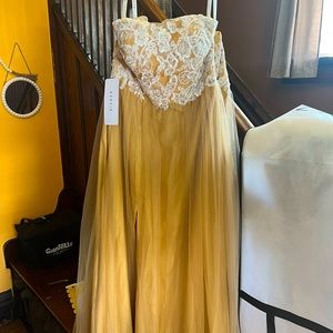 Selling as a lot all 4 dresses together. Brand new